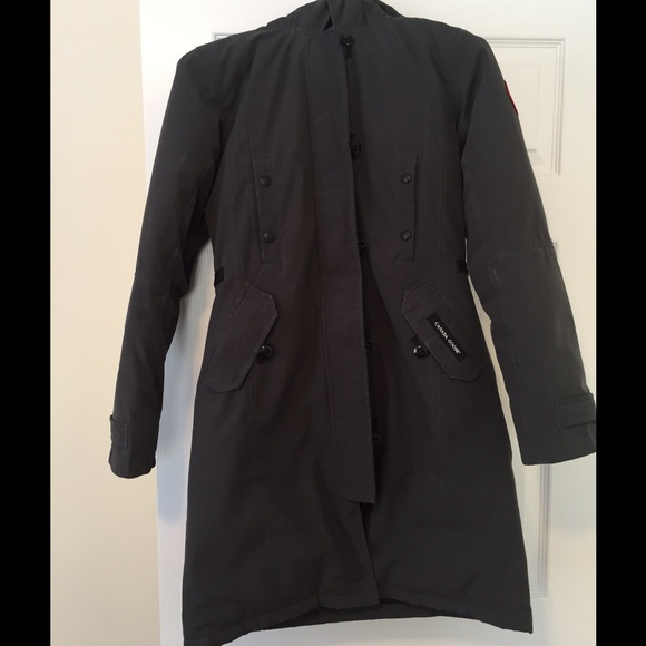 Canada Goose Kensington Parka in gray