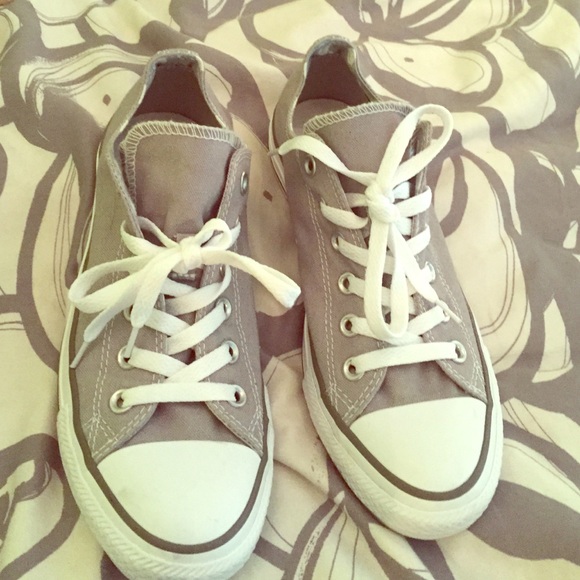 Brand new converse shoes