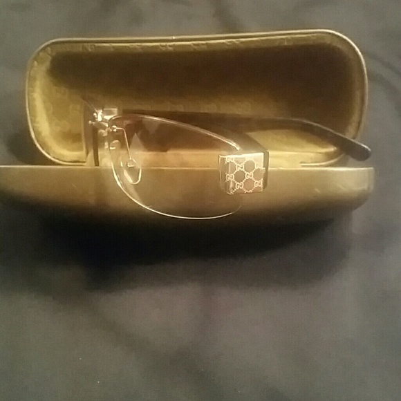 Authentic Gucci Sunglasses Made in Italy