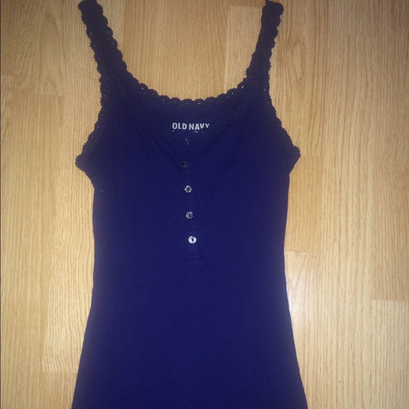 Blue old navy top