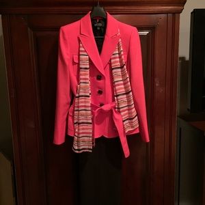 Beautiful Kaspar suit