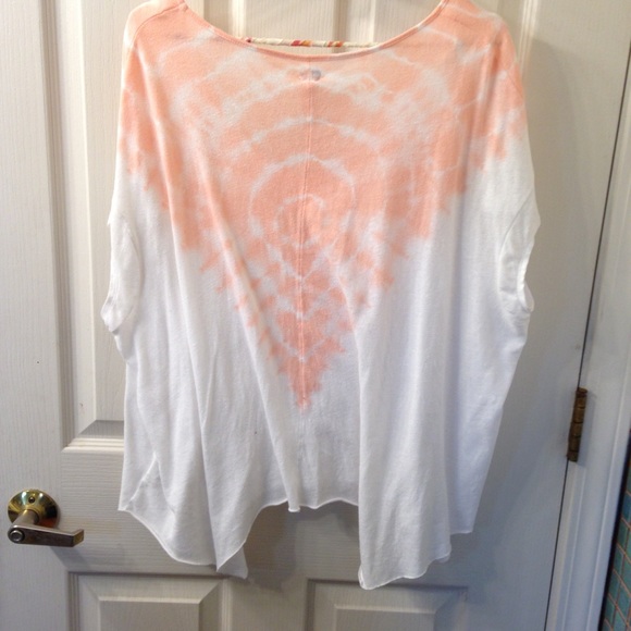 Free people v neck - Picture 2 of 3