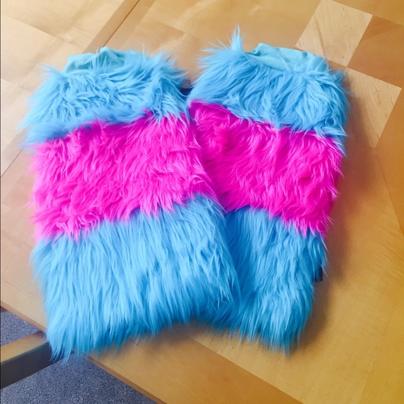 Teal and pink leg warmers