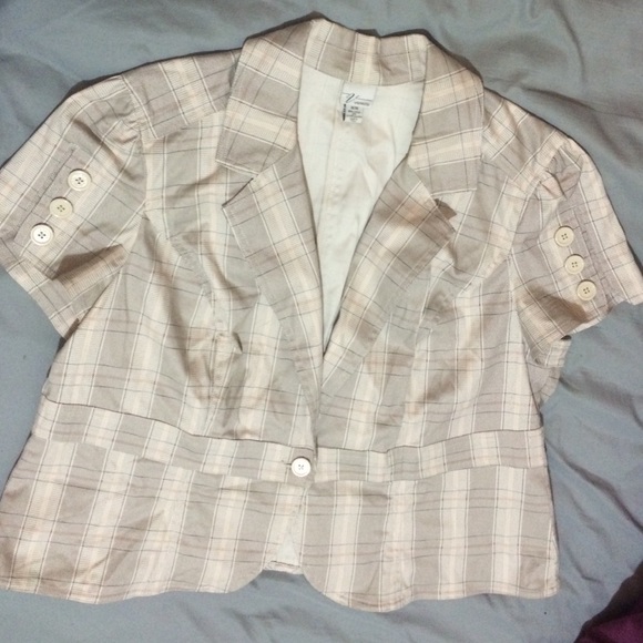 Short Sleeve Single Button Blazer, 18/20 NWOT