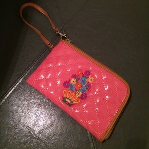Consuela wristlet