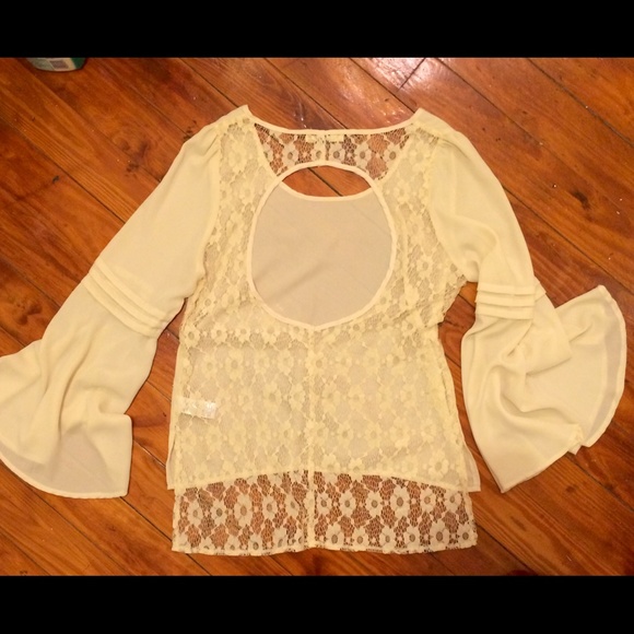 Sheer blouse with lace cut out back - Picture 2 of 2