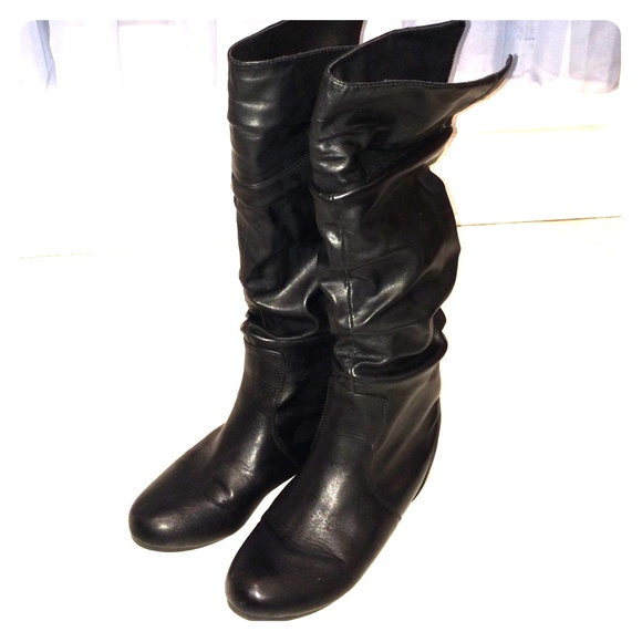 Black Slouchy Boot