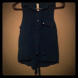 turquoise/navy blue Sleeveless Studded Button Up!