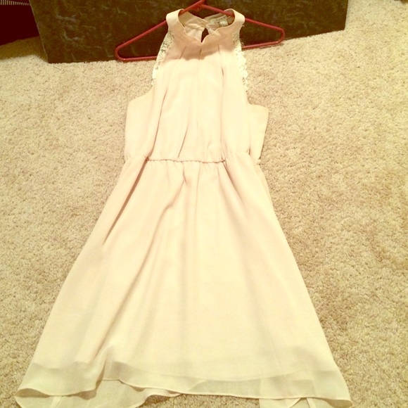 💄SOLD💄 light tan summer dress