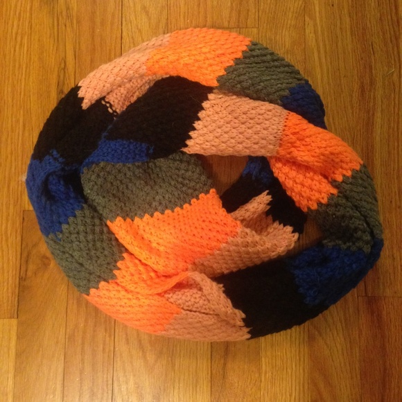 Forever 21 Infinity Scarf