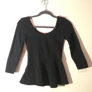 Black quarter sleeve peplum