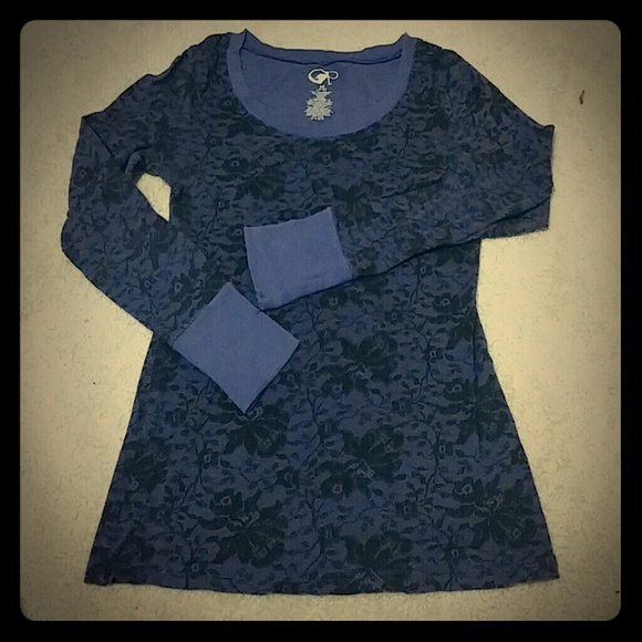 Purple Long sleeve shirt