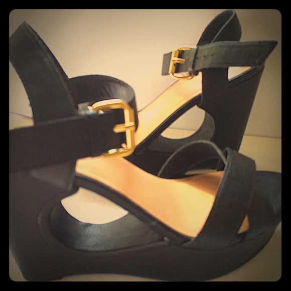 Mossimo Cutout  Wedge Platform Sandals NEW!