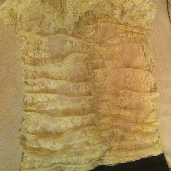 lace top with black shorts attached - Picture 3 of 4