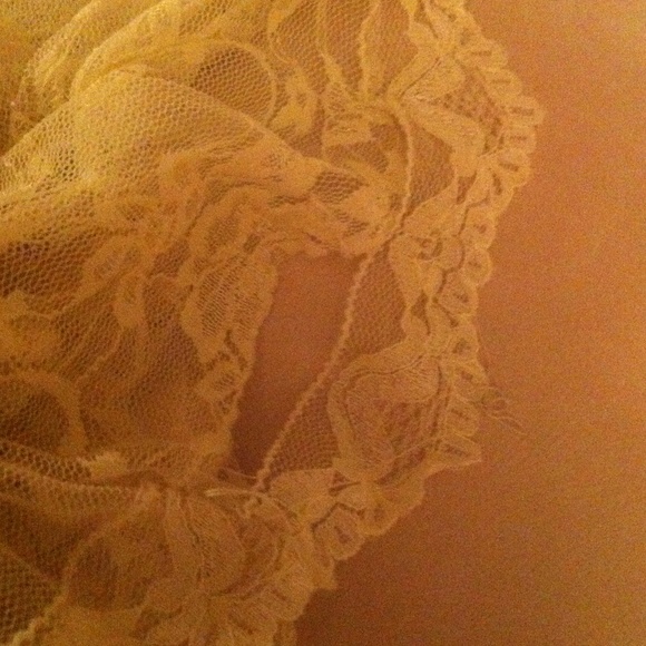 lace top with black shorts attached - Picture 4 of 4