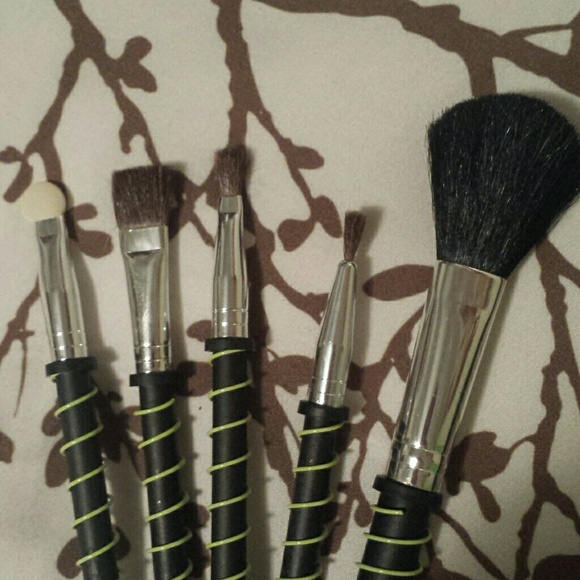 Sold in bundle! - Picture 2 of 2