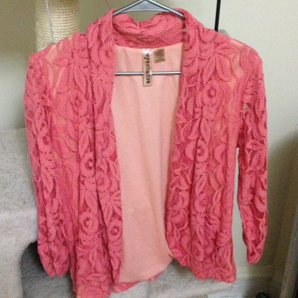 Blazer - Picture 1 of 1