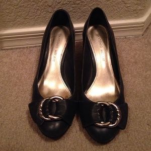 Antonio Melani wedges