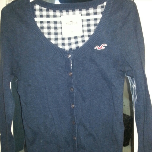 Hollister sweater