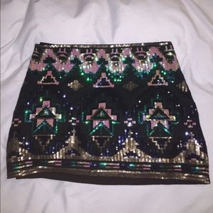 Verty sequined skirt