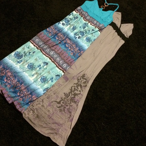 Maxi dresses!! Medium!