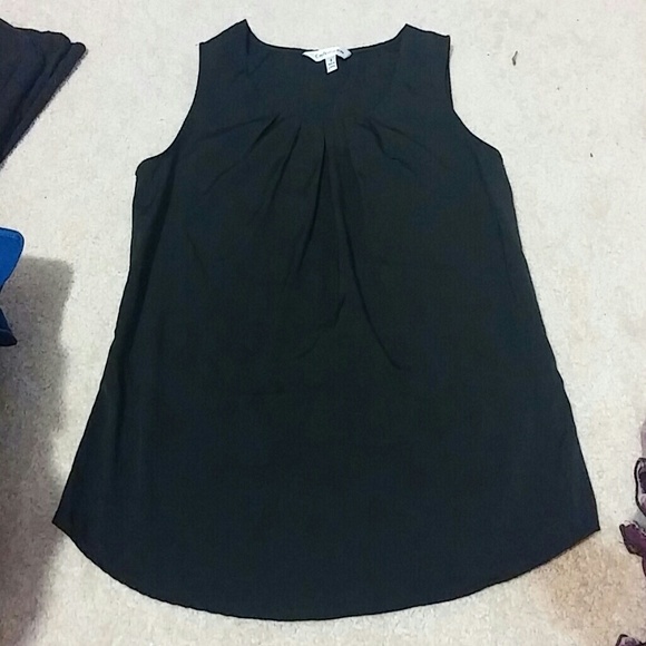 Dressy sleeveless shirt