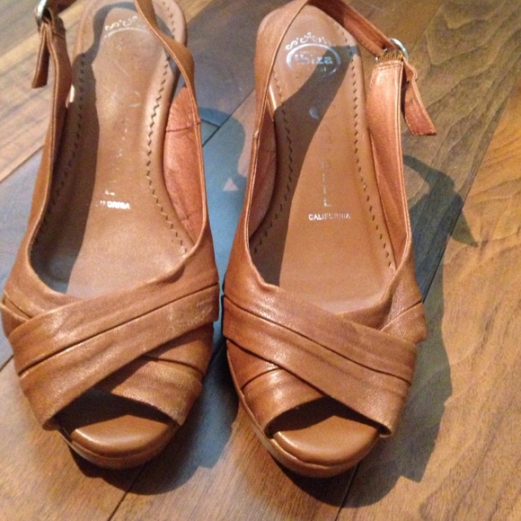 Jeffrey Campbell wedges!!