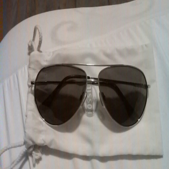 Fossil aviator sunglasses