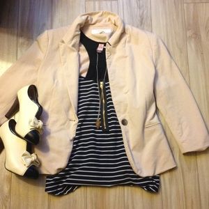 SOLD Perfect 🌟Forever 21 🌟Blazer