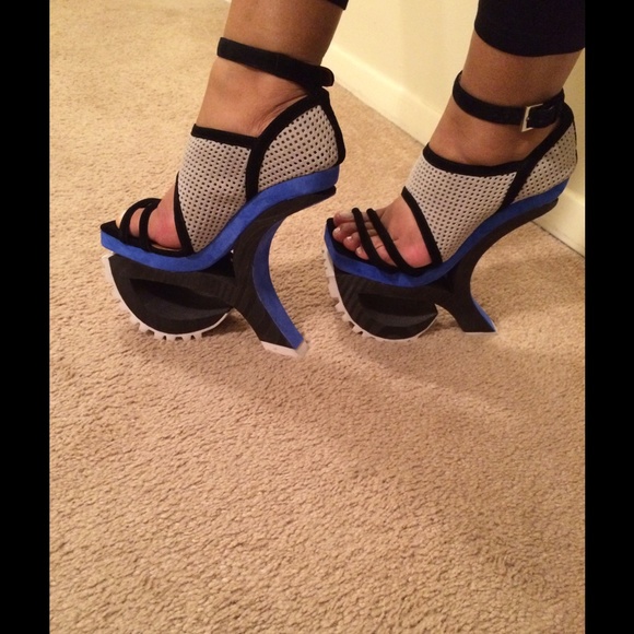 Jeffrey Campbell Unleash Size 8. New New