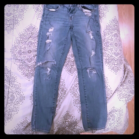American Eagle Ripped Jeans