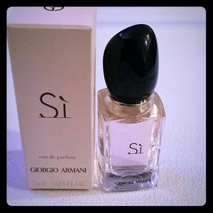 Georgio Armani Si