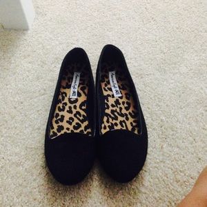 Cute American Eagle flats