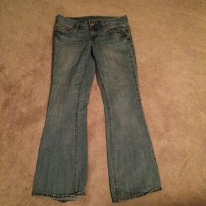 American Eagle denim! Medium wash!