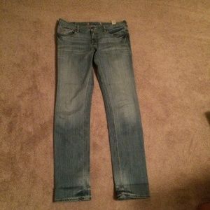 Hollister stretch skinny jeans!