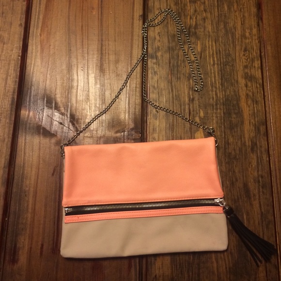 Color block cross body purse