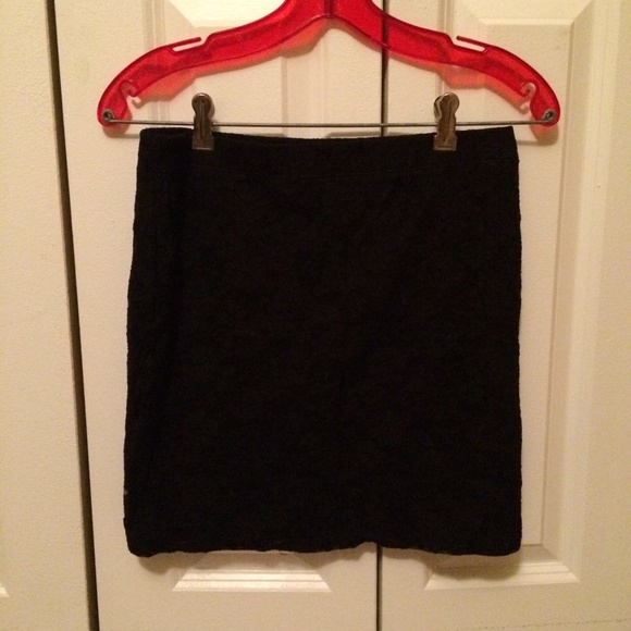 Black lace skirt! Forever 21