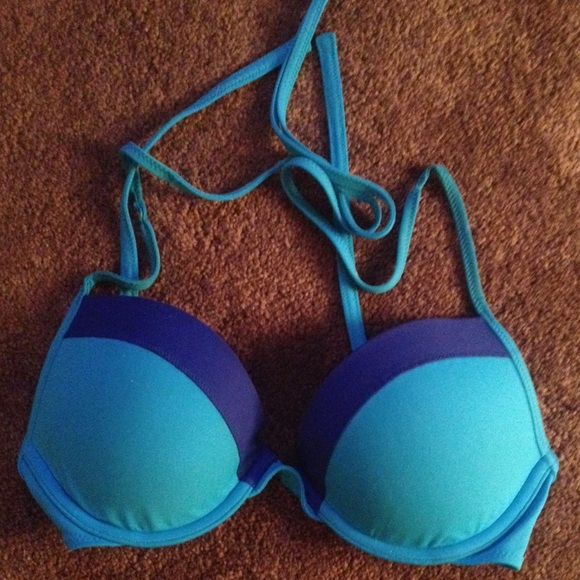 Hollister bikini top