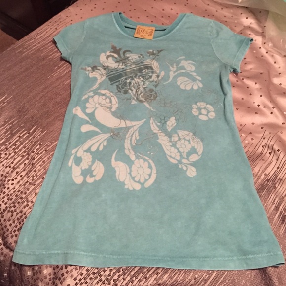 Pretty T-Shirt with Design