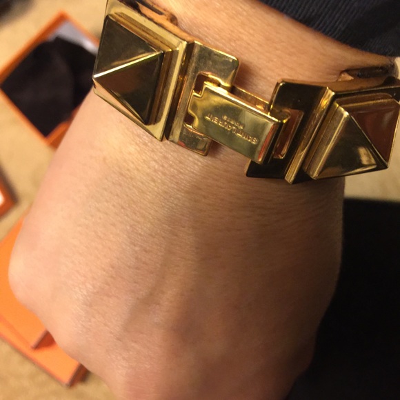 100% Clous punk Carre' studded leather cuff π - Picture 2 of 4