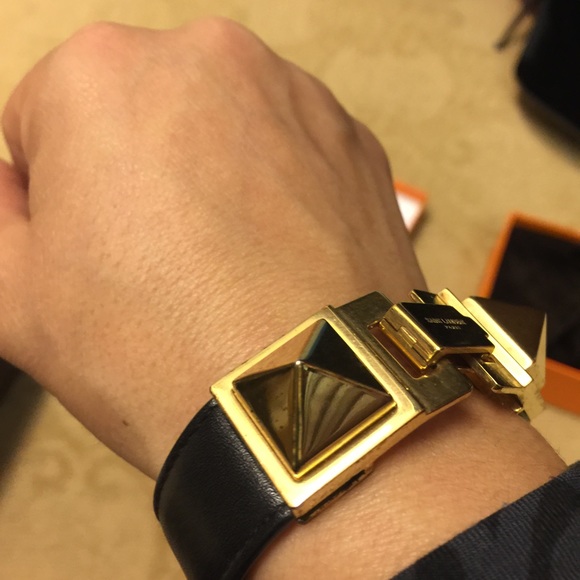 100% Clous punk Carre' studded leather cuff π - Picture 3 of 4