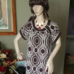 MOVING SALE 🚛. Geometric Brown n White Dress