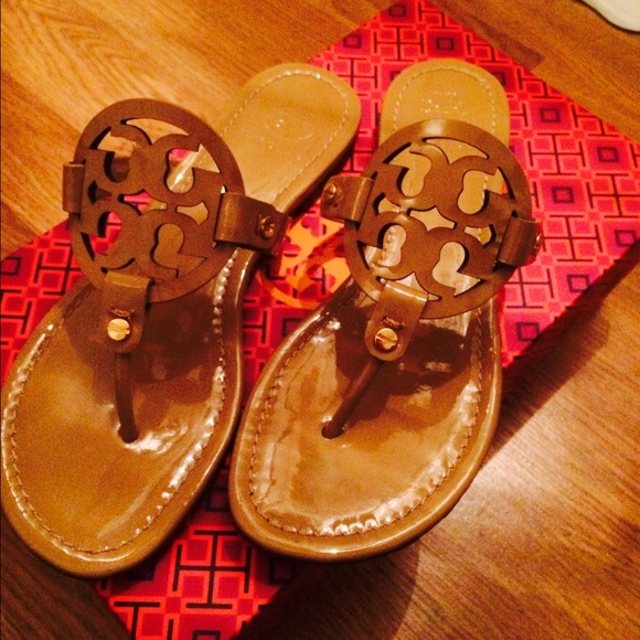 Tory burch sand patent miller sandal