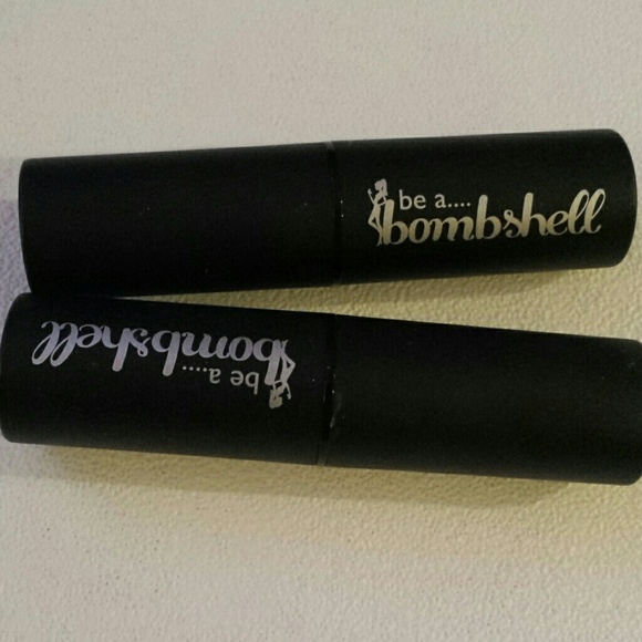 Be a Bombshell, The one stick