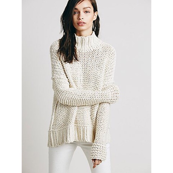 🌟REDUCED 🌟 BLACK cowl neck sweater