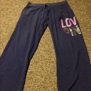 VS PINK sweats! ☺️