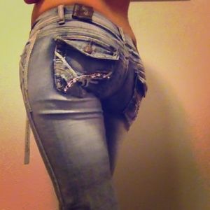 Low rise jeans