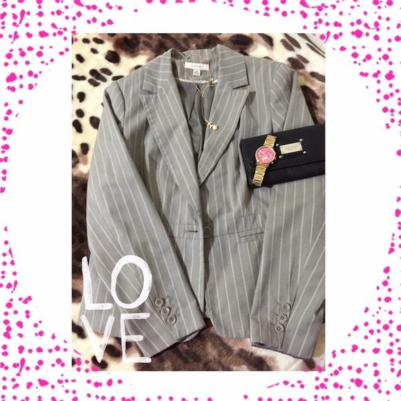 Gray stripe blazer
