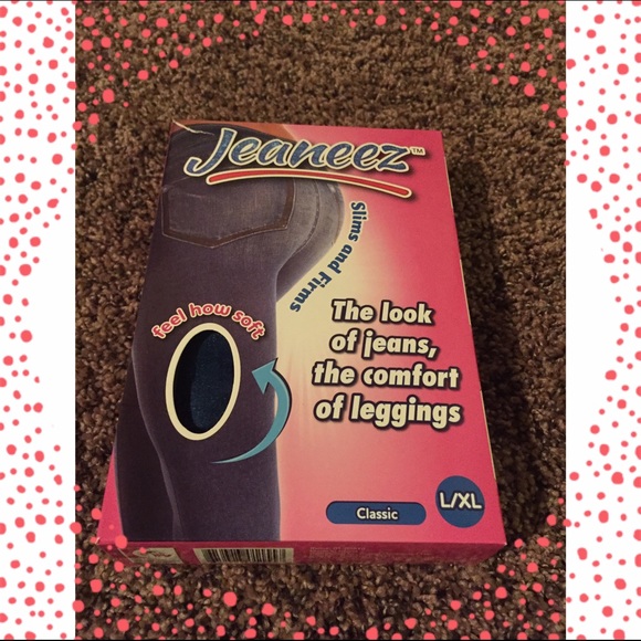 •Jeaneez Leggings•