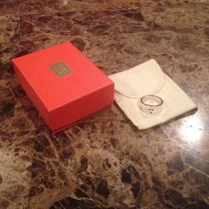 James Avery ring great condition size 5.5
